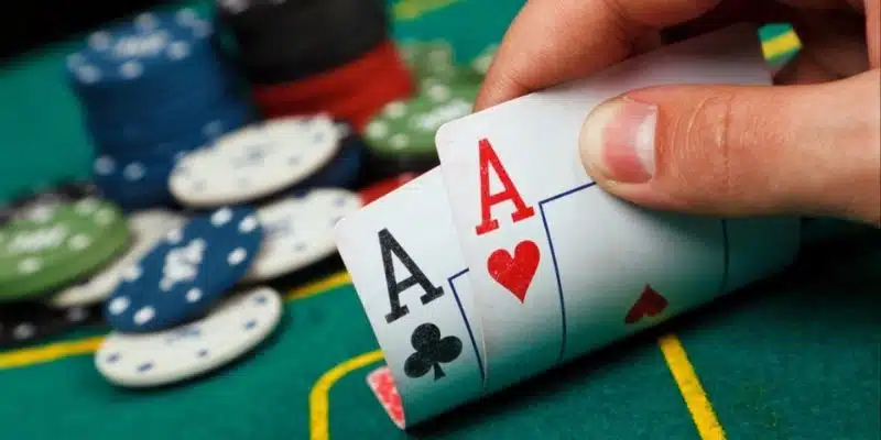 Các tổ hợp bài được thiết lập trong Poker